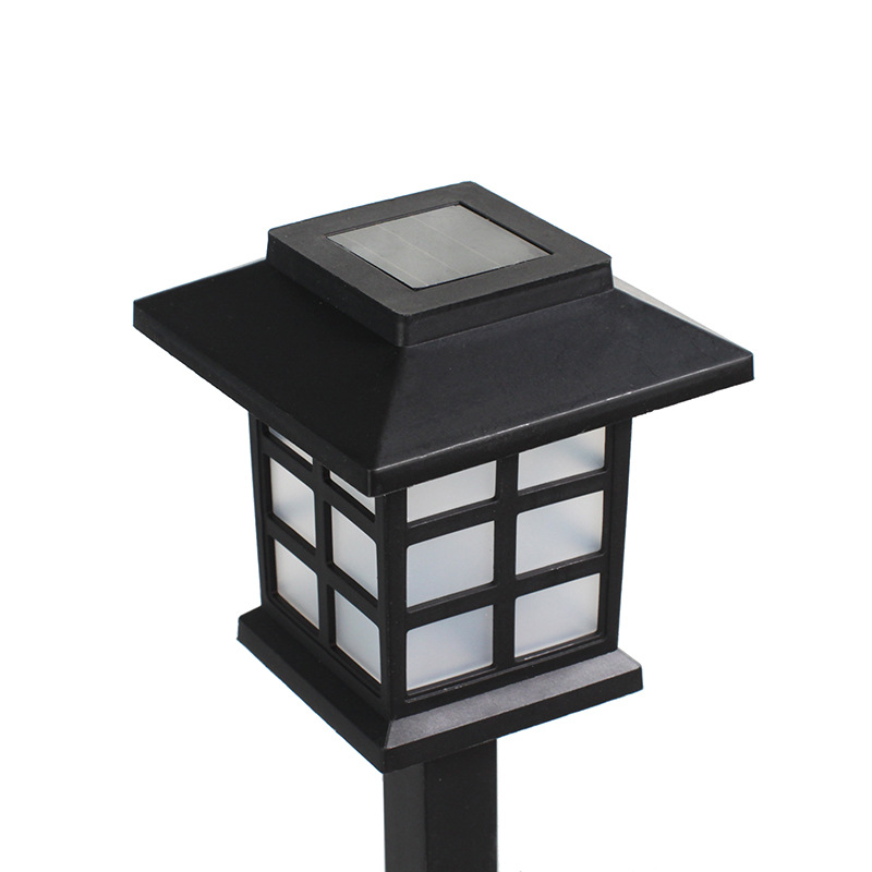 House-shaped solar lawn light — product information 8