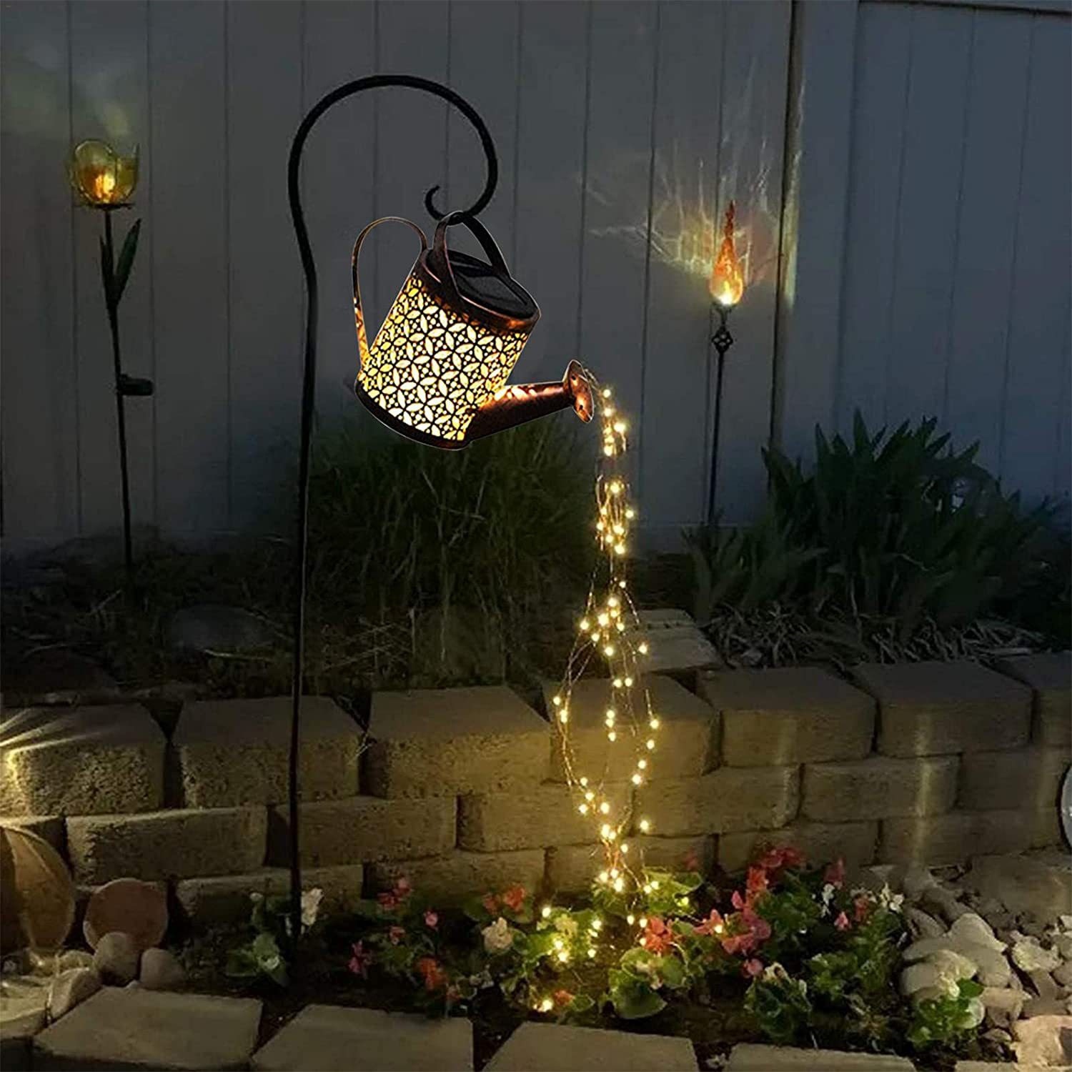 Solar watering can garden light